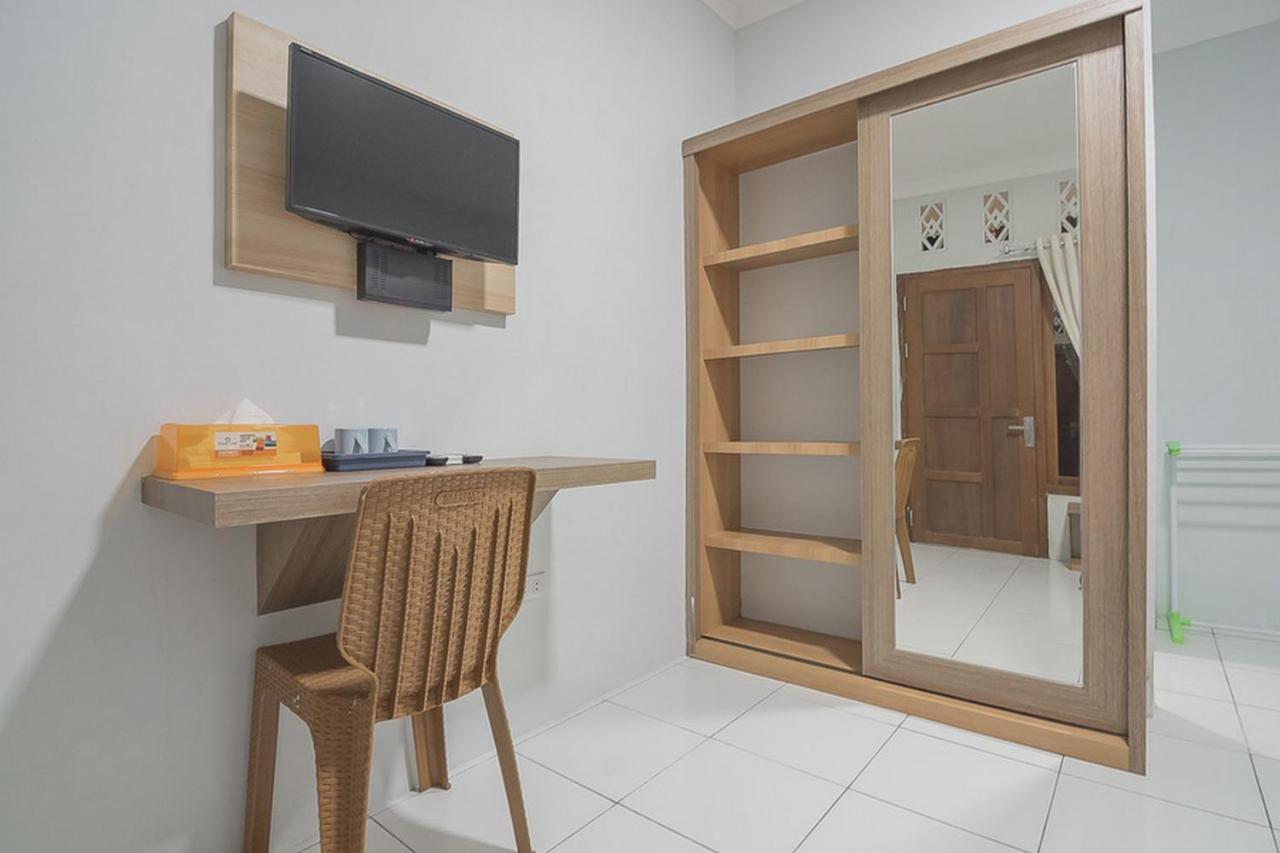 Reddoorz Near Rsud Dr Abdul Aziz Singkawang Hotell Eksteriør bilde